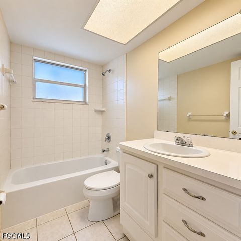 3609 SE 3rd AVE, Cape Coral, FL 33904