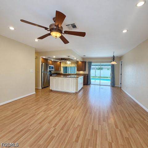 3609 SE 3rd AVE, Cape Coral, FL 33904