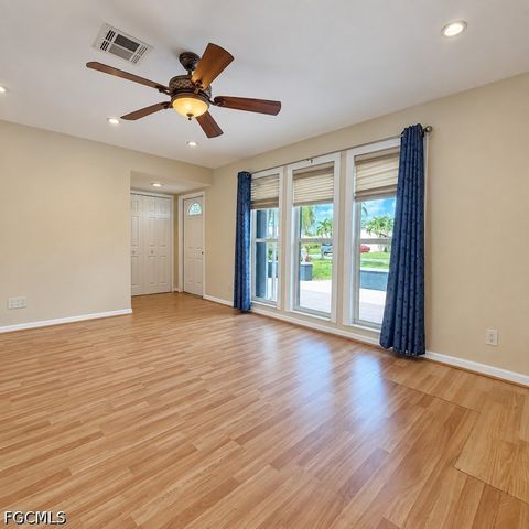 3609 SE 3rd AVE, Cape Coral, FL 33904