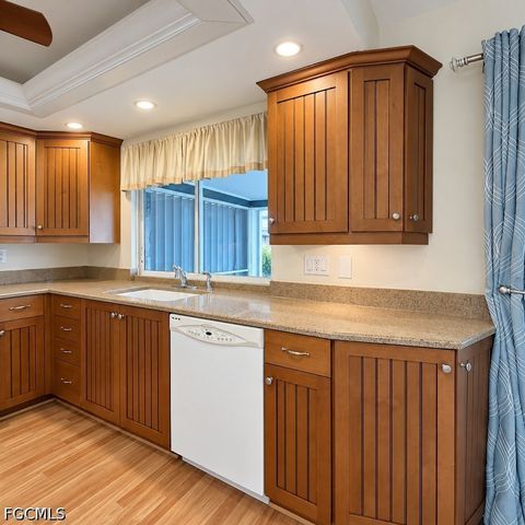 3609 SE 3rd AVE, Cape Coral, FL 33904