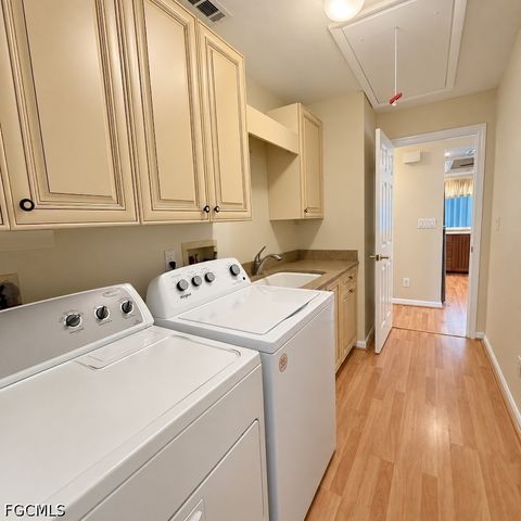 3609 SE 3rd AVE, Cape Coral, FL 33904