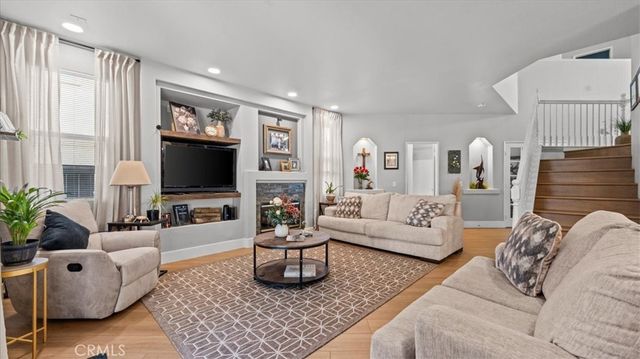 3735 Hilgard, Corona, CA 92882