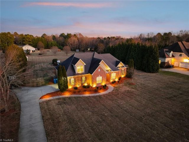 7332 Strawberry Road, Summerfield, NC 27358