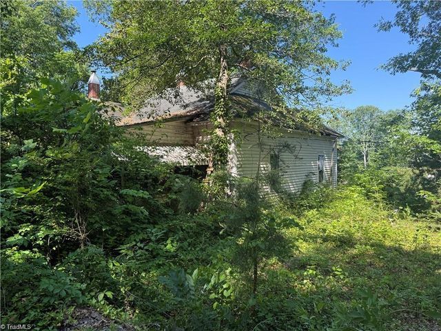 607 Kirby Road, King, NC 27021