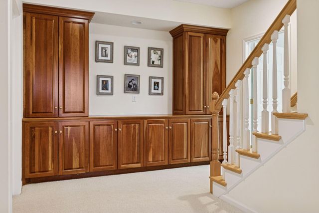 5000 Malibu Drive, Edina, MN 55436