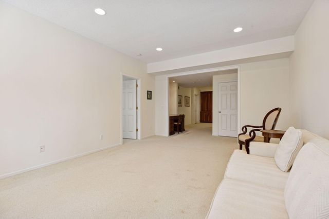 5000 Malibu Drive, Edina, MN 55436