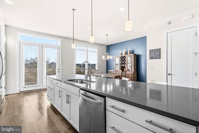 44740 ROOSEVELT SQ, Ashburn, VA 20147