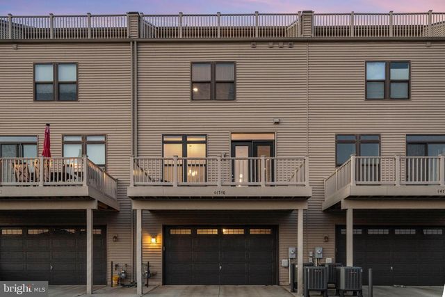 44740 ROOSEVELT SQ, Ashburn, VA 20147