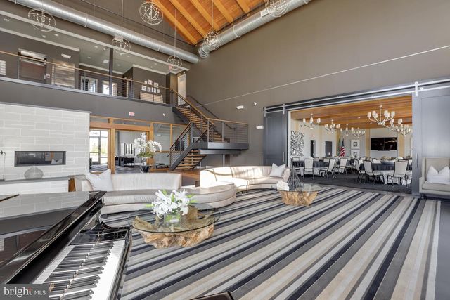 44740 ROOSEVELT SQ, Ashburn, VA 20147