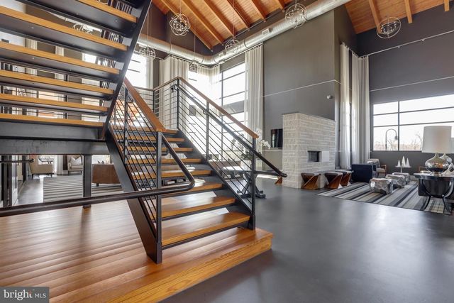 44740 ROOSEVELT SQ, Ashburn, VA 20147