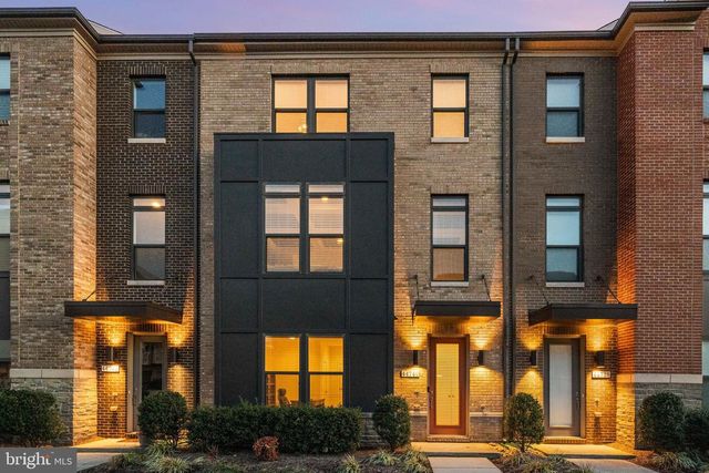 44740 ROOSEVELT SQ, Ashburn, VA 20147