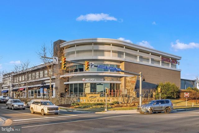 44740 ROOSEVELT SQ, Ashburn, VA 20147