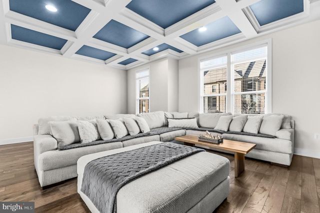 44740 ROOSEVELT SQ, Ashburn, VA 20147