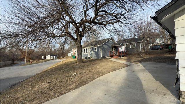 3031 Greeley Avenue, Kansas City, KS 66104