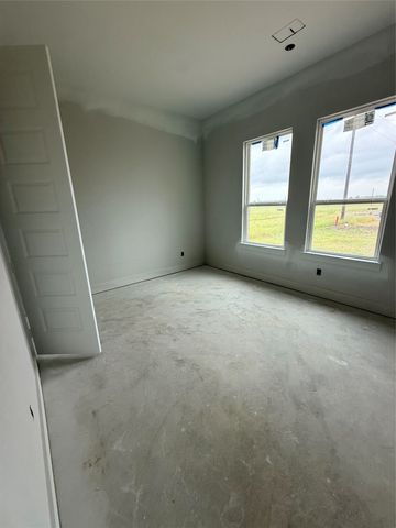 215 Regina Street, Celeste, TX 75452