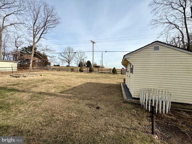 3643 SATINLEAF CT, Waldorf, MD 20602