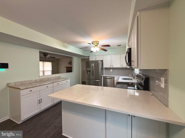 3643 SATINLEAF CT, Waldorf, MD 20602