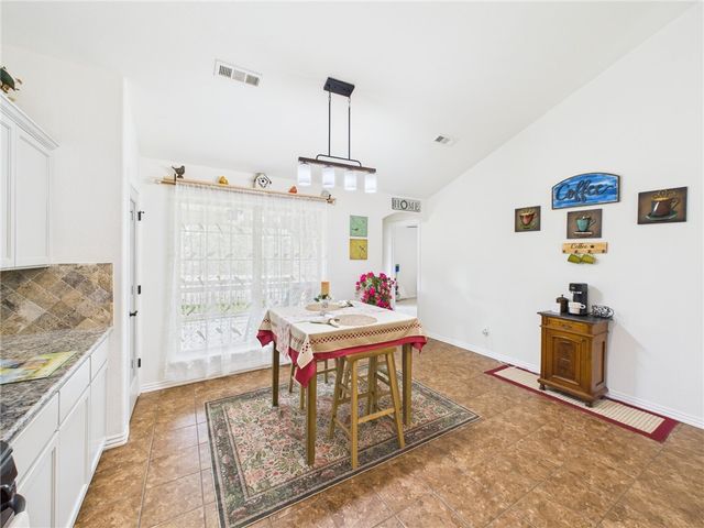 1681 Cavalry Lane, Prairie Grove, AR 72753