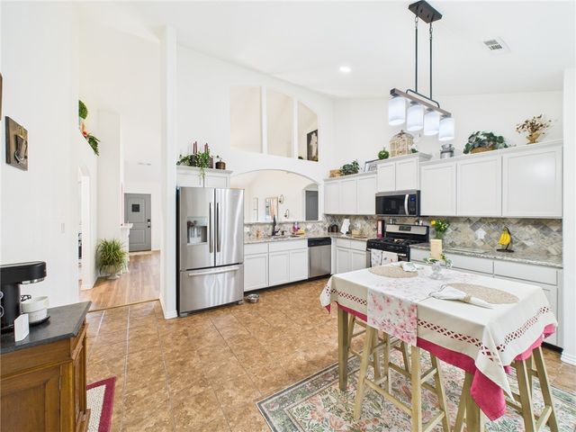 1681 Cavalry Lane, Prairie Grove, AR 72753