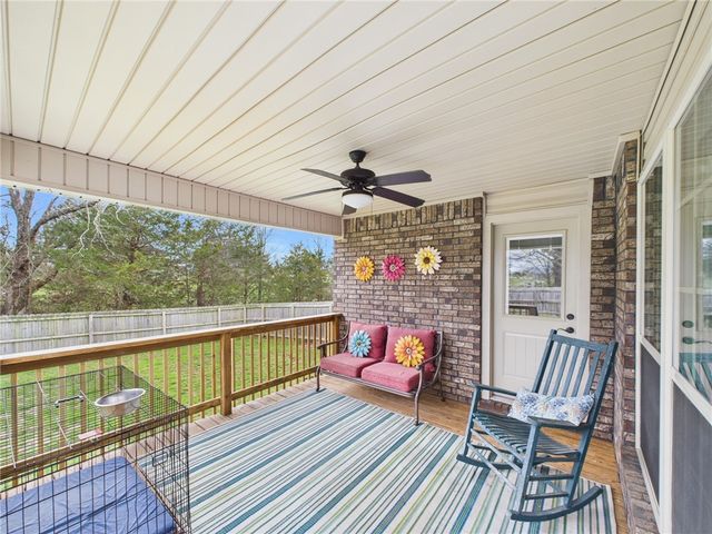 1681 Cavalry Lane, Prairie Grove, AR 72753