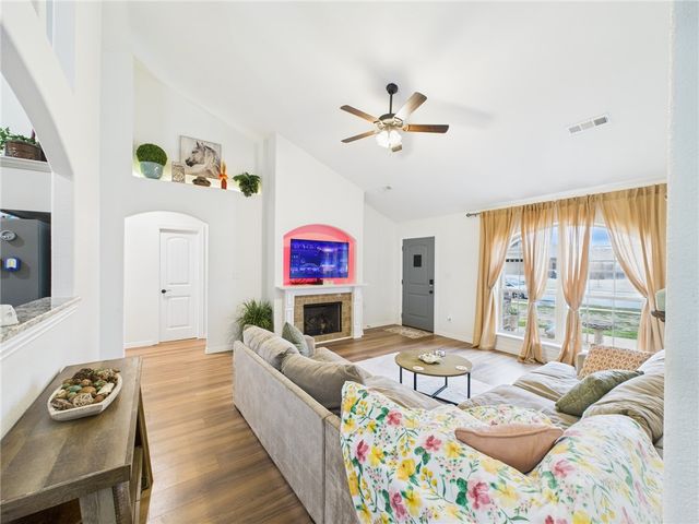 1681 Cavalry Lane, Prairie Grove, AR 72753