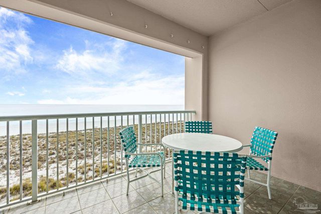 8525 Gulf Blvd 302, Navarre Beach, FL 32566