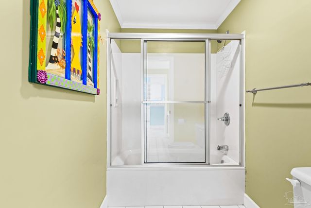 8525 Gulf Blvd 302, Navarre Beach, FL 32566