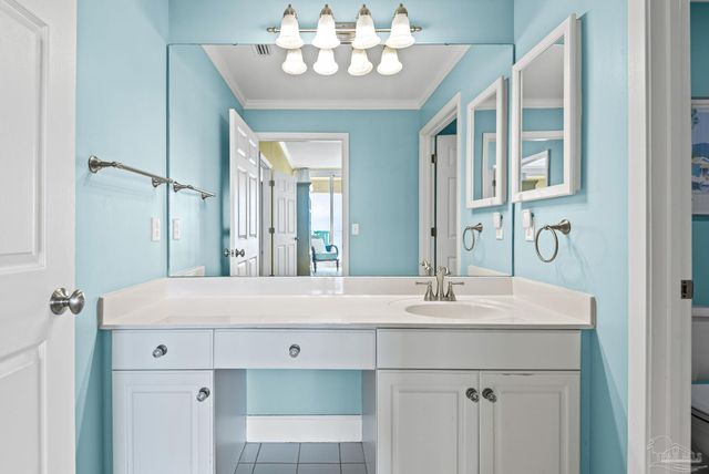 8525 Gulf Blvd 302, Navarre Beach, FL 32566