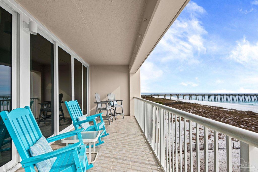 8525 Gulf Blvd 302, Navarre Beach, FL 32566