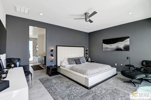 949 Bernardi Lane, Palm Springs, CA 92262