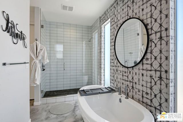 949 Bernardi Lane, Palm Springs, CA 92262
