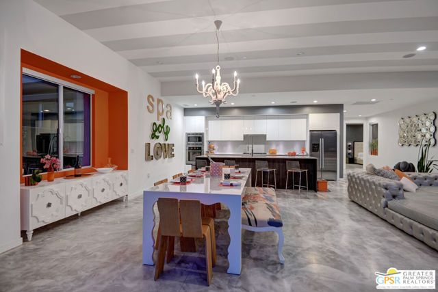 949 Bernardi Lane, Palm Springs, CA 92262