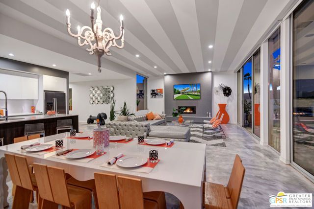 949 Bernardi Lane, Palm Springs, CA 92262