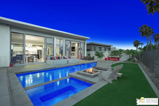 949 Bernardi Lane, Palm Springs, CA 92262