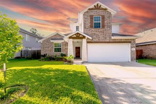 2506 Bay Hill Drive, Baytown, TX 77523