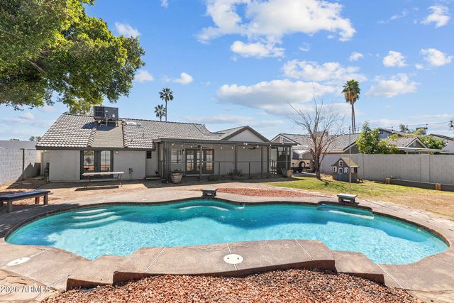 4714 W VILLA THERESA Drive, Glendale, AZ 85308