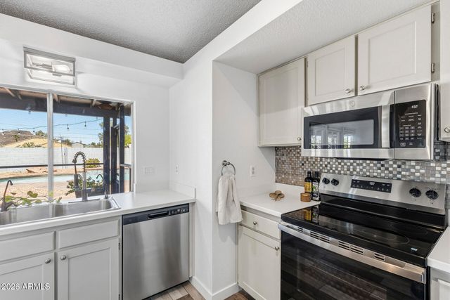 4714 W VILLA THERESA Drive, Glendale, AZ 85308