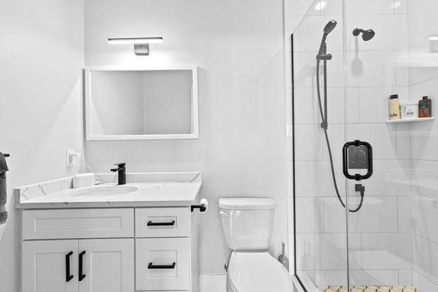 176 W 7th St 1, Boston, MA 02127