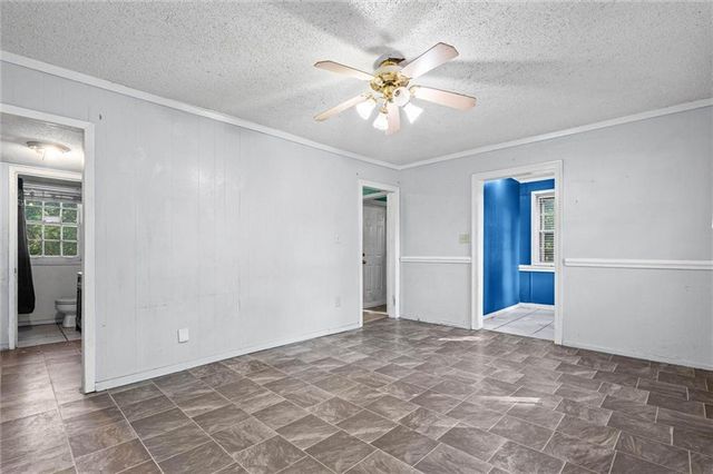 2074 N Gimon Circle, Mobile, AL 36605