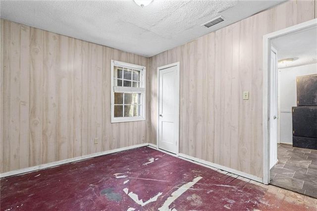 2074 N Gimon Circle, Mobile, AL 36605