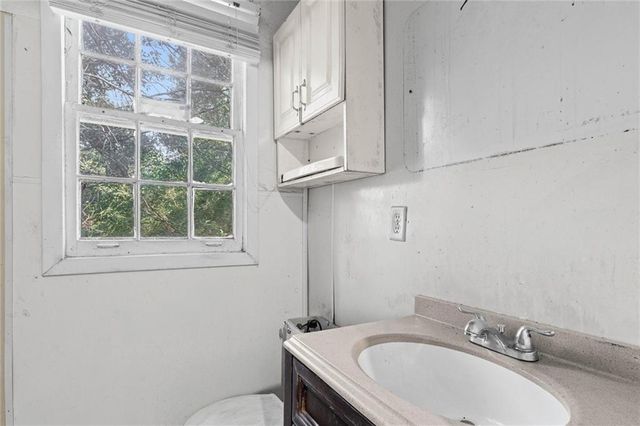 2074 N Gimon Circle, Mobile, AL 36605