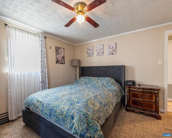 836 TOMS RD, Barboursville, VA 22923