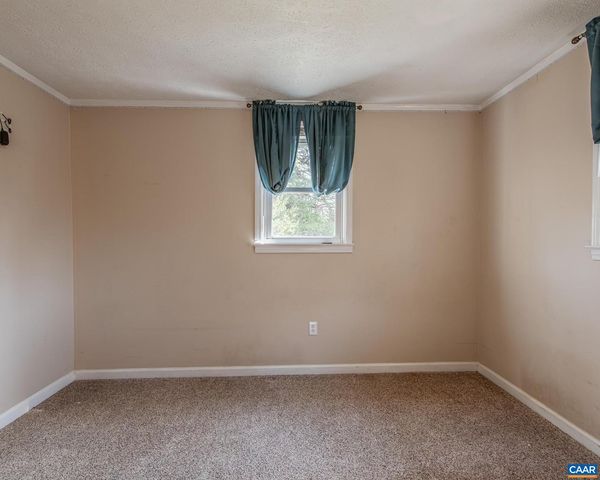 836 TOMS RD, Barboursville, VA 22923