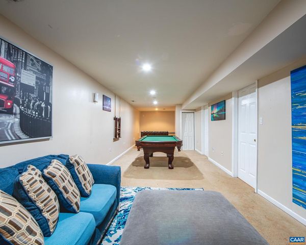 836 TOMS RD, Barboursville, VA 22923