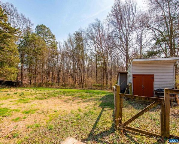 836 TOMS RD, Barboursville, VA 22923