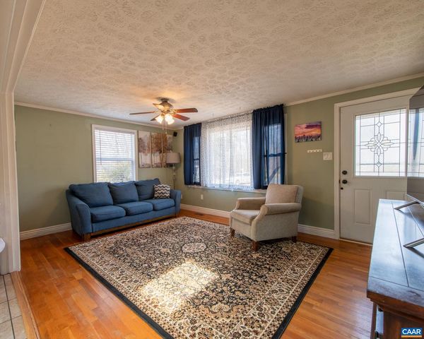 836 TOMS RD, Barboursville, VA 22923