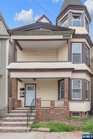 160 11th Street, Newark, NJ 07107
