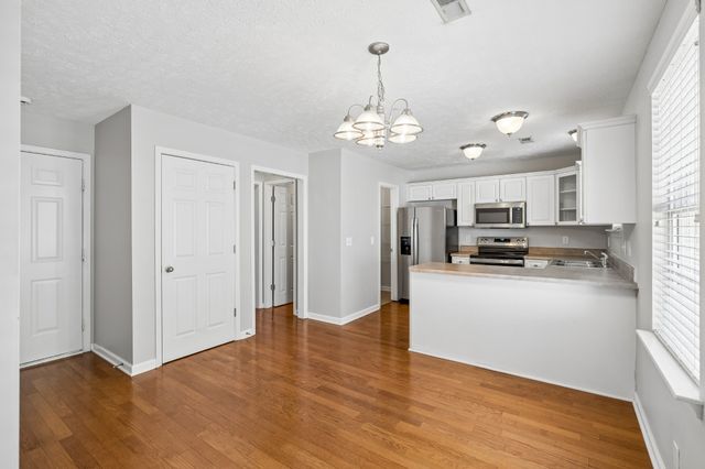 2120 Lebanon Pike Apt 85, Nashville, TN 37210
