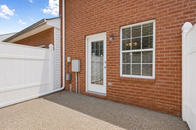 2120 Lebanon Pike Apt 85, Nashville, TN 37210