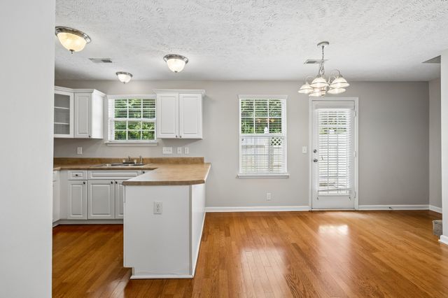 2120 Lebanon Pike Apt 85, Nashville, TN 37210